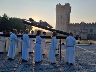 Aires de Semana Santa al comienzo del otoño