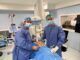 La crioanalgesia bloquea la función de los nervios intercostales y con ello el dolor postoperatorio en cirugía pediátrica